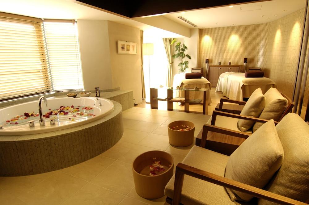 Royal Oak Hotel Spa & Gardens أوتسو المظهر الخارجي الصورة
